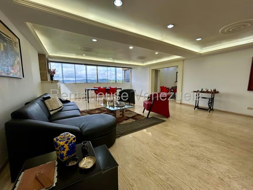 Casa (Multipes Niveles) en Venta en Los Guayabitos, Distrito Metropolitano - 26