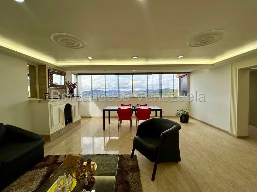 Casa (Multipes Niveles) en Venta en Los Guayabitos, Distrito Metropolitano - 30