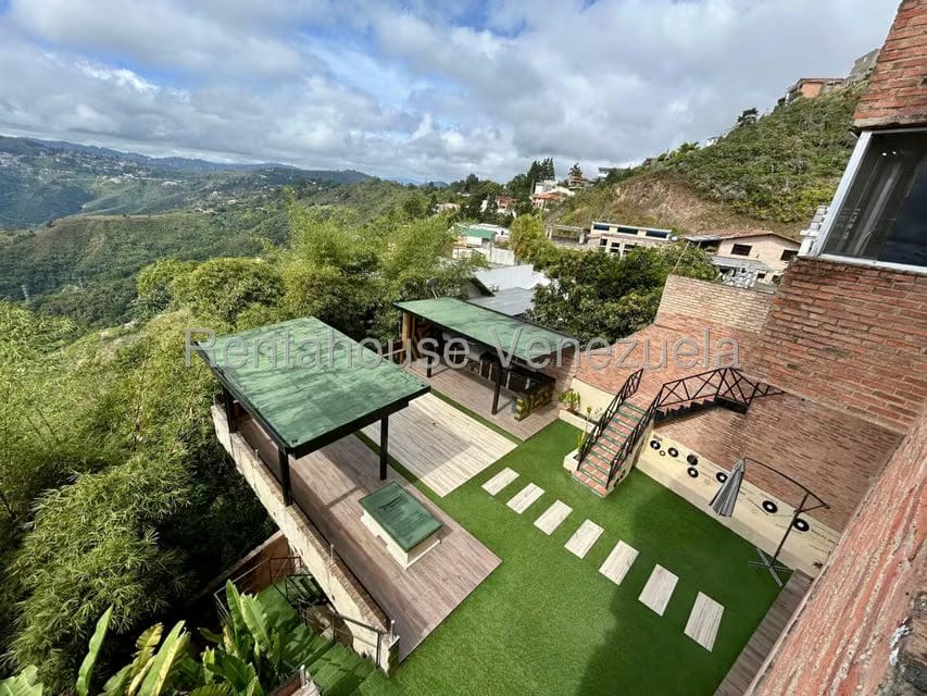 Casa (Multipes Niveles) en Venta en Los Guayabitos, Distrito Metropolitano - 32