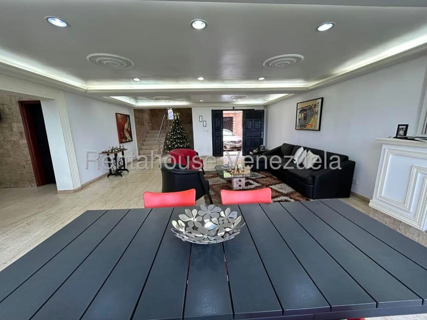 Casa (Multipes Niveles) en Venta en Los Guayabitos, Distrito Metropolitano - 35