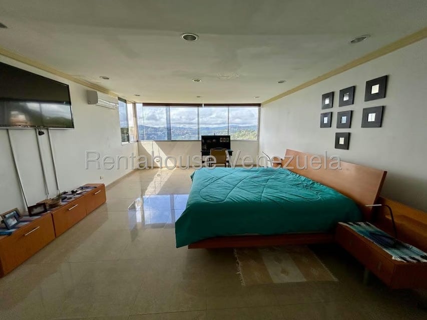 Casa (Multipes Niveles) en Venta en Los Guayabitos, Distrito Metropolitano - 43