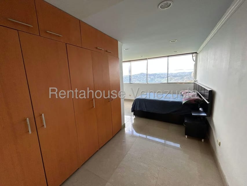 Casa (Multipes Niveles) en Venta en Los Guayabitos, Distrito Metropolitano - 48