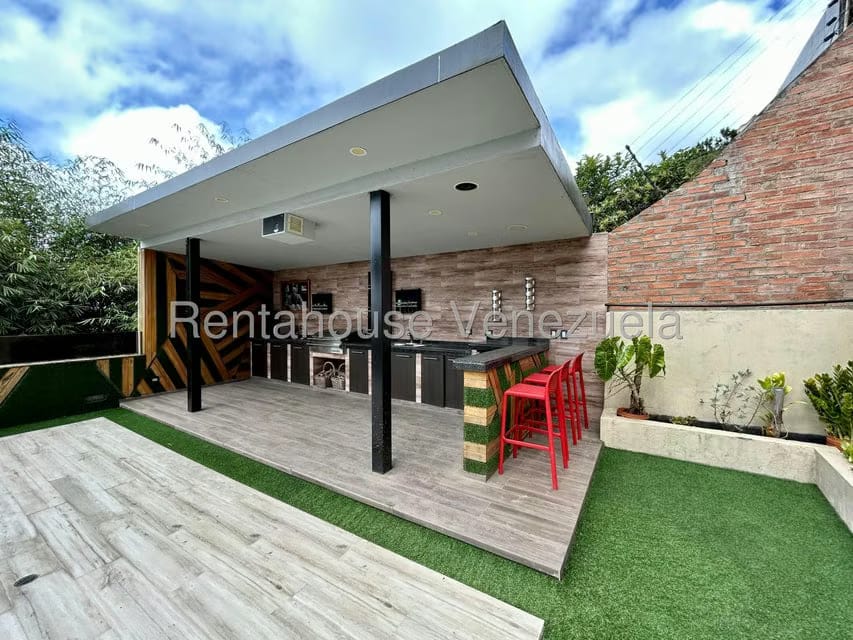 Casa (Multipes Niveles) en Venta en Los Guayabitos, Distrito Metropolitano - 9