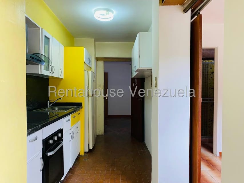 Apartamento (1 Nivel) en Alquiler en Colinas de La California, Distrito Metropolitano - 8