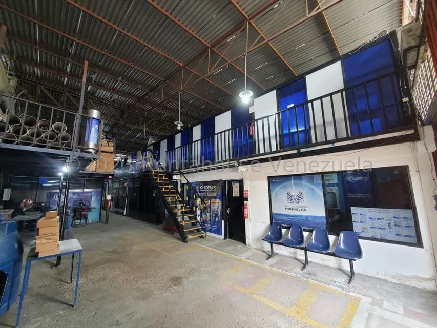 Comercial (Local Comercial) en Venta en La Morita, Aragua - 2