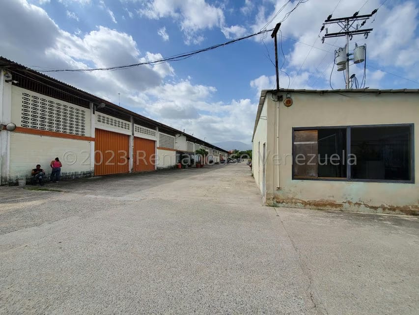 Comercial (Local Comercial) en Venta en La Morita, Aragua - 56