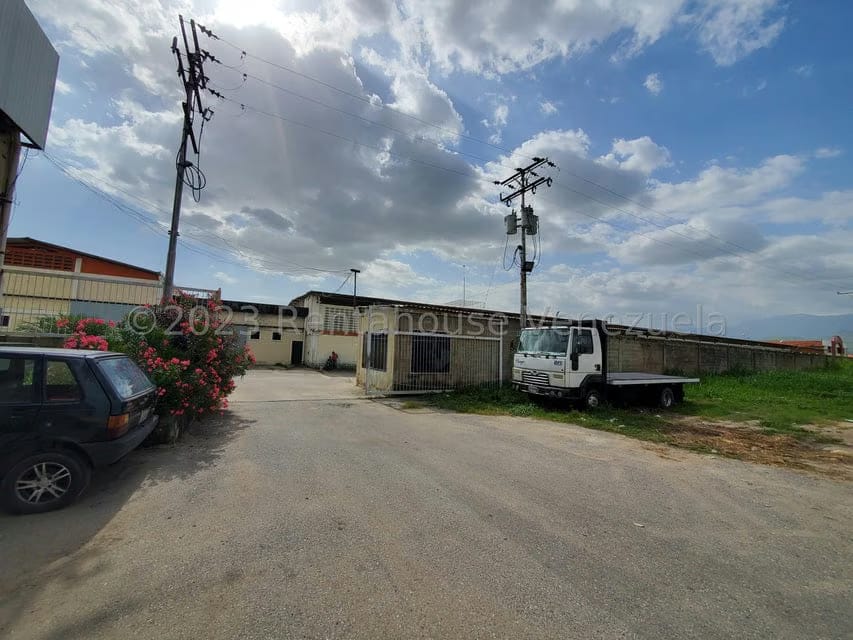 Comercial (Local Comercial) en Venta en La Morita, Aragua - 57