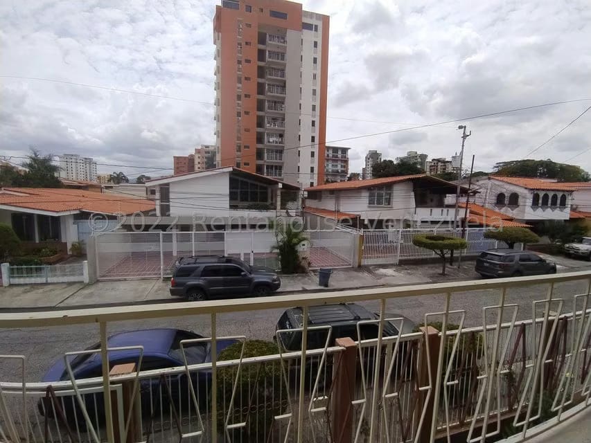 Casa (Duplex) en Venta en Del Este, Lara - 19