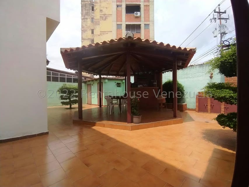 Casa (Duplex) en Venta en Del Este, Lara - 30