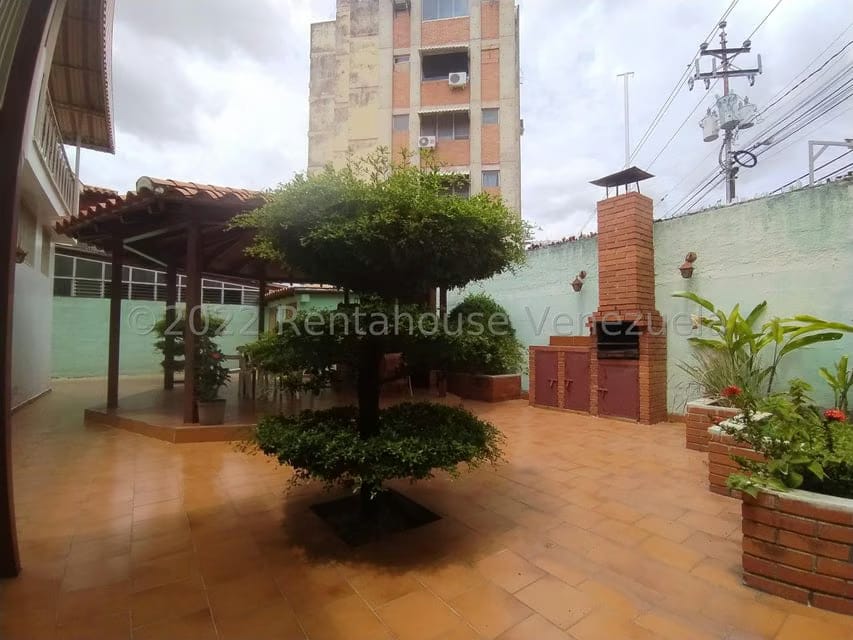 Casa (Duplex) en Venta en Del Este, Lara - 31