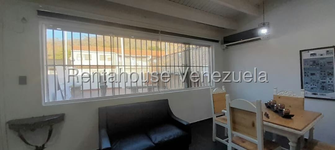 Townhouse (Multiples Niveles) en Alquiler en Santa Isabel, Nueva Esparta - 5