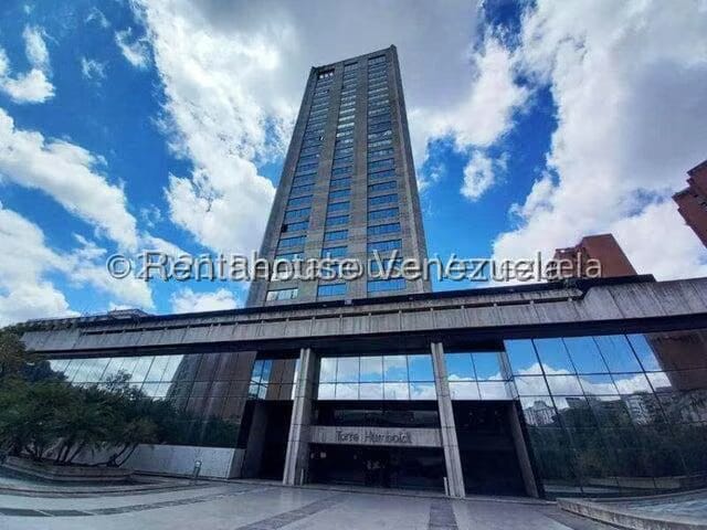 Comercial (Oficina) en Venta en Prados del Este, Distrito Metropolitano