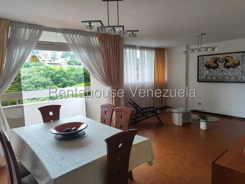 Apartamento (1 Nivel) en Alquiler en Colinas de Bello Monte, Distrito Metropolitano - 8