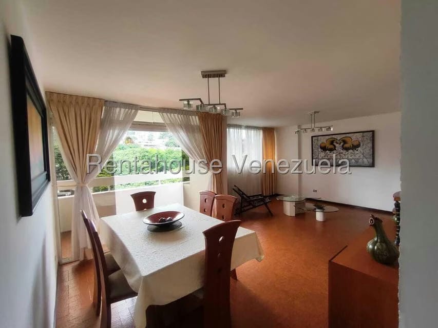 Apartamento (1 Nivel) en Alquiler en Colinas de Bello Monte, Distrito Metropolitano - 9