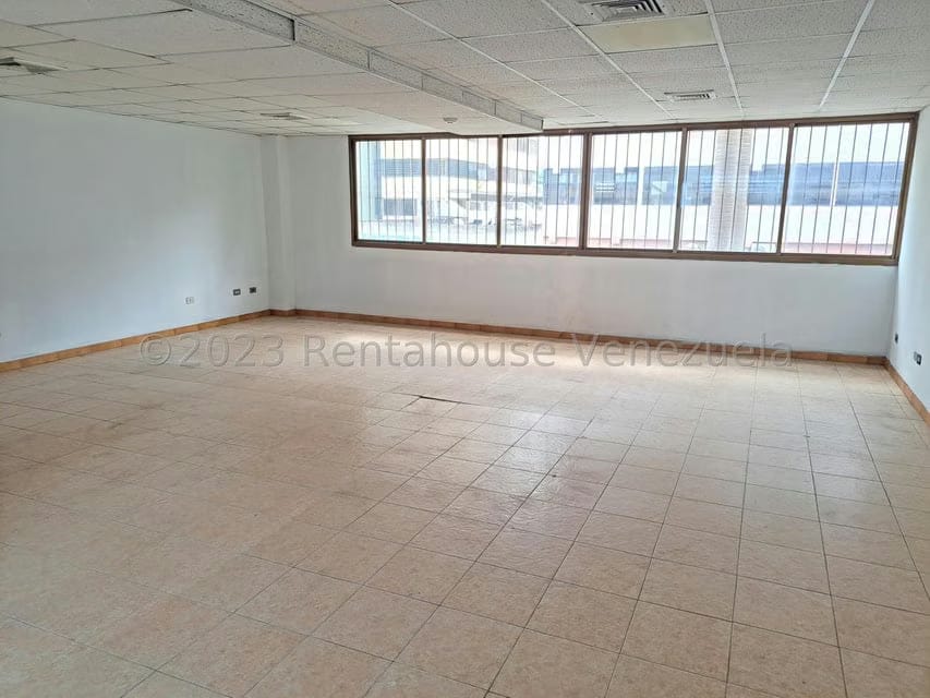 Comercial (Oficina) en Venta en Municipio Guaicaipuro, Miranda - 3