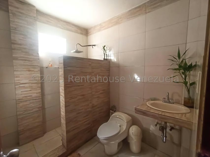 Casa (Multipes Niveles) en Venta en El Palmar del Este, Vargas - 15