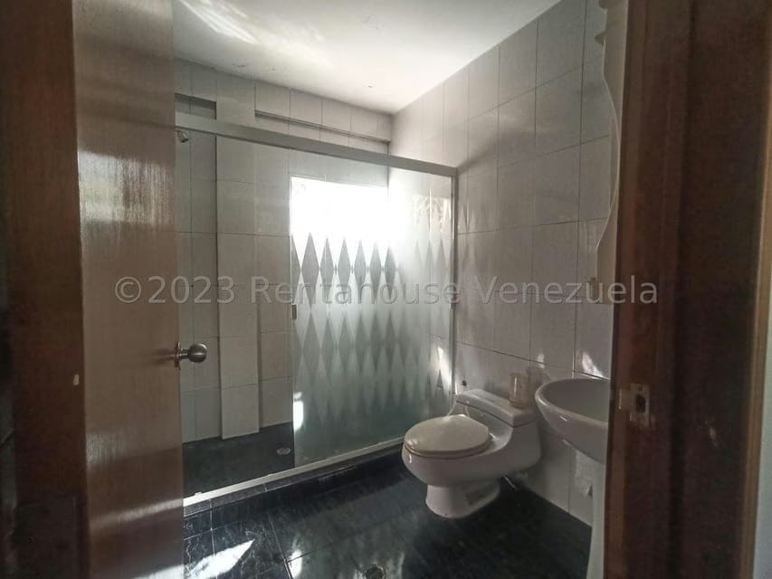 Casa (Multipes Niveles) en Venta en El Palmar del Este, Vargas - 24