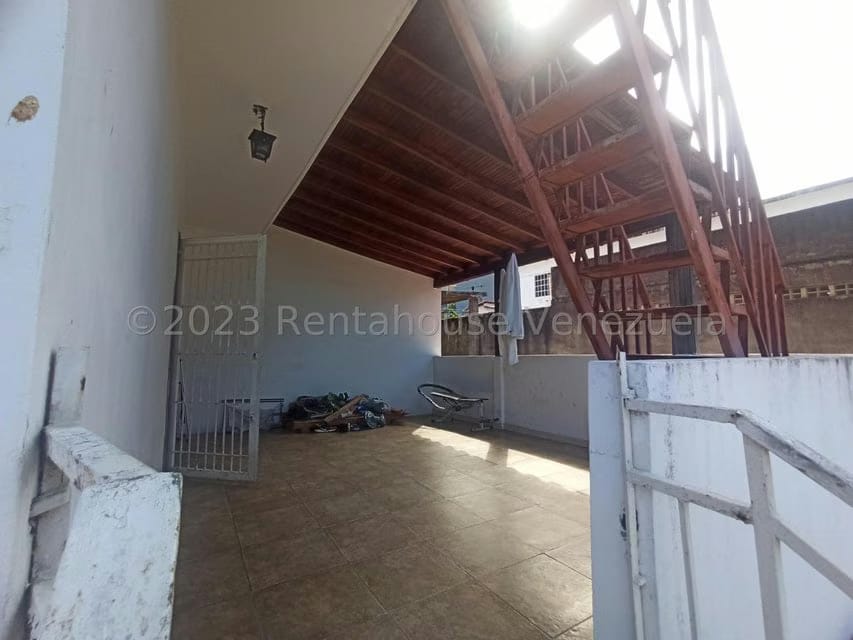 Casa (Multipes Niveles) en Venta en El Palmar del Este, Vargas - 25