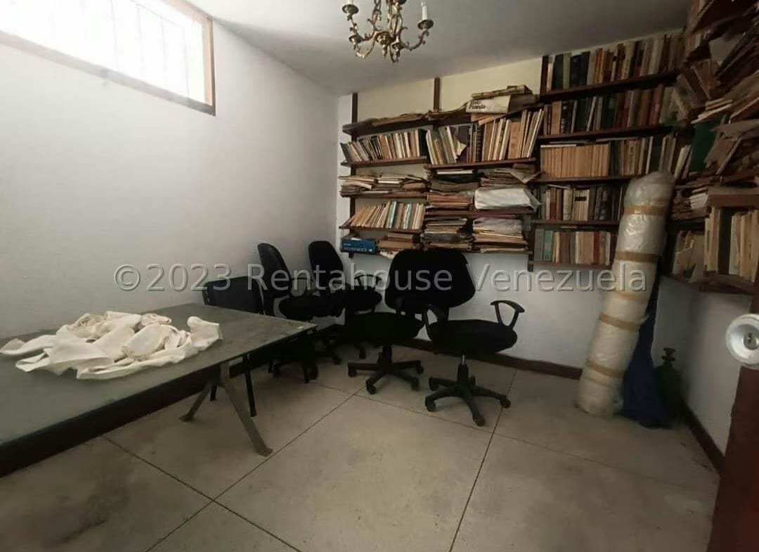 CASA EN VENTA SELENE MARIN – MLS#23-23084 - 2