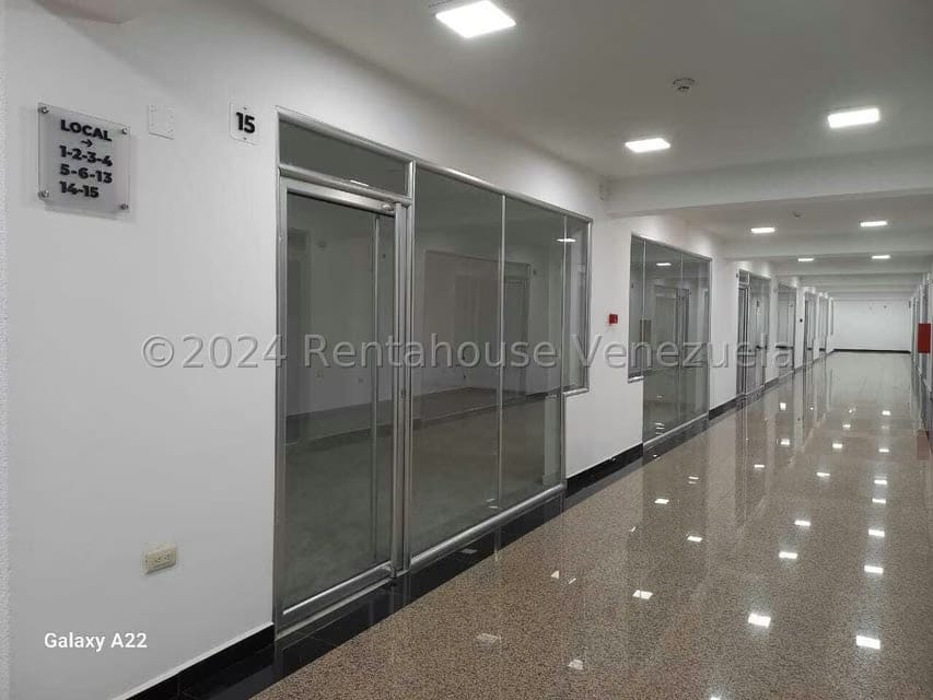 Comercial (Local Comercial) en Alquiler en La 'L', Zulia - 6
