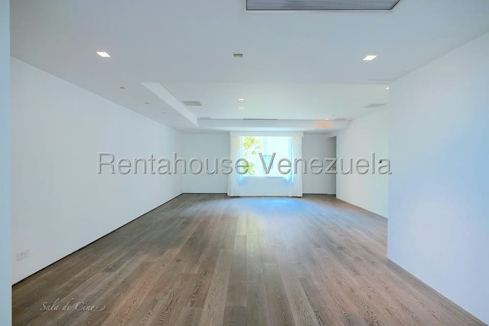 Apartamento (Duplex) en Venta en Campo Alegre, Distrito Metropolitano - 12