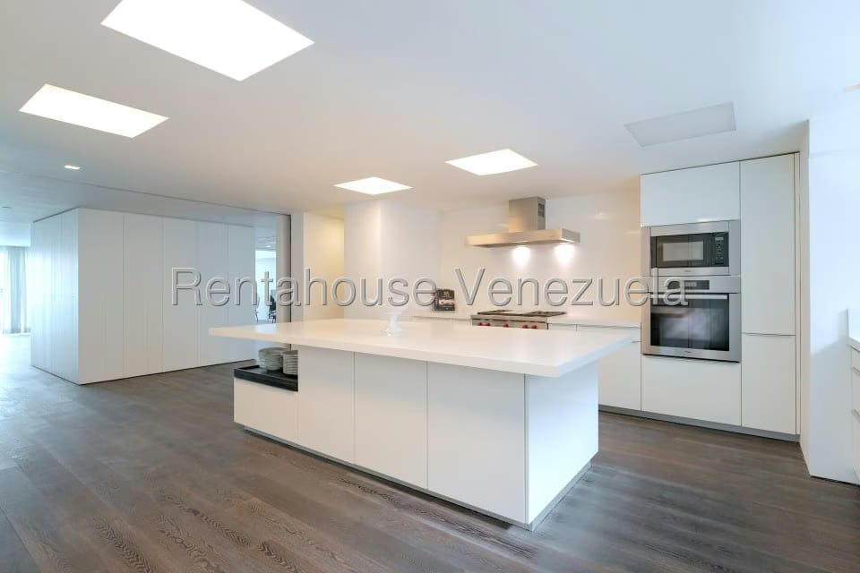 Apartamento (Duplex) en Venta en Campo Alegre, Distrito Metropolitano - 16