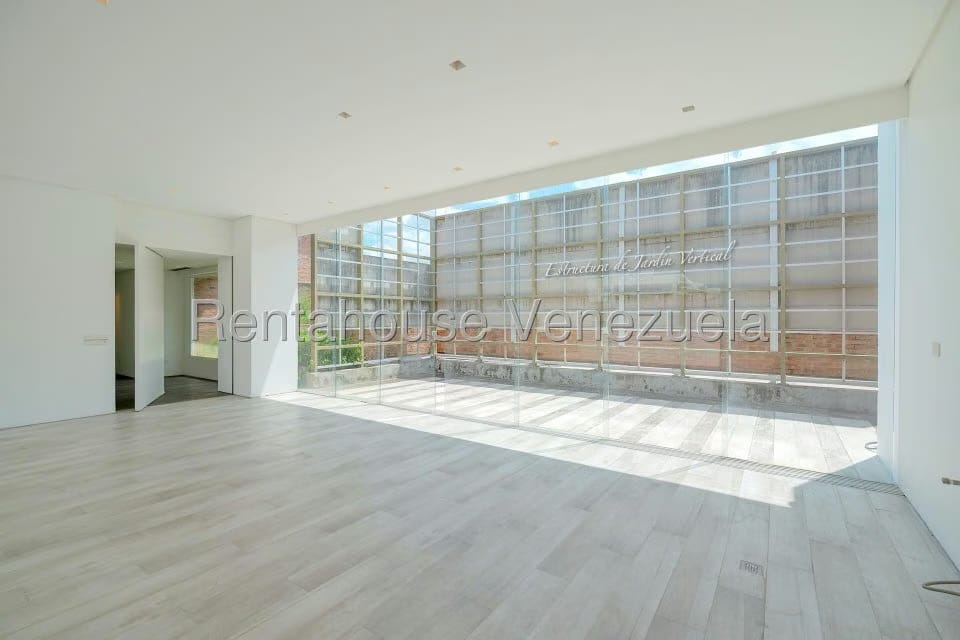Apartamento (Duplex) en Venta en Campo Alegre, Distrito Metropolitano - 44