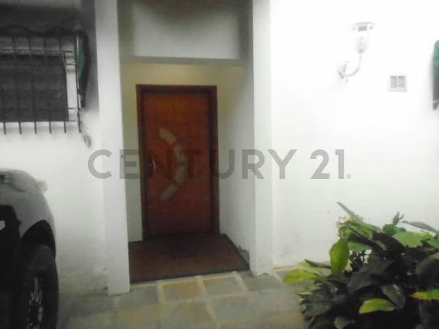 Casa en venta en Lomas de Monteclaro. MG 140. - 2
