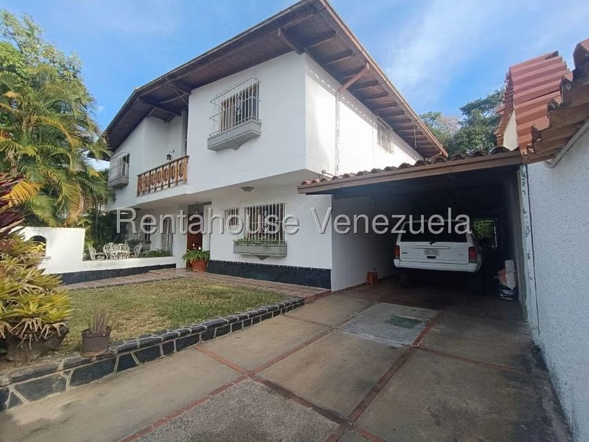 Casa (Duplex) en Venta en Macaracuay, Distrito Metropolitano - 4
