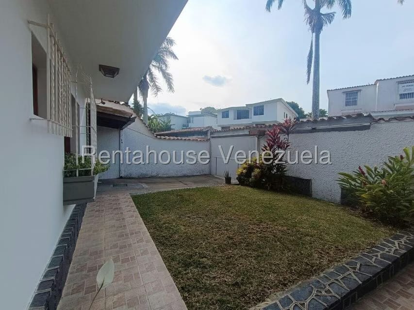 Casa (Duplex) en Venta en Macaracuay, Distrito Metropolitano - 5