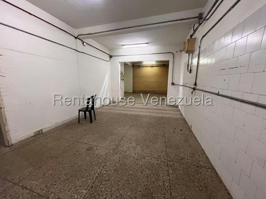 Comercial (Galpon - Deposito) en Venta en Zona Oeste, Lara - 28
