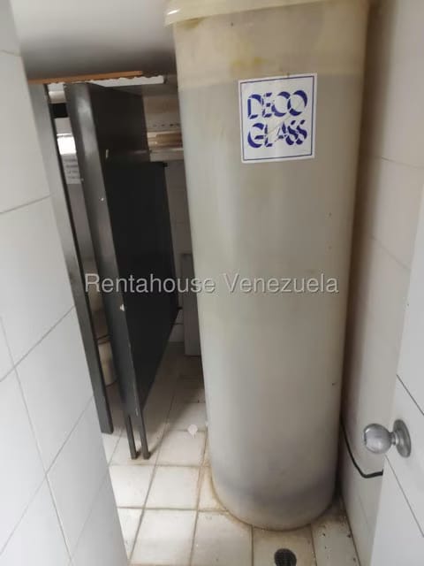 Comercial (Local Comercial) en Venta en Dr Portillo, Zulia - 17