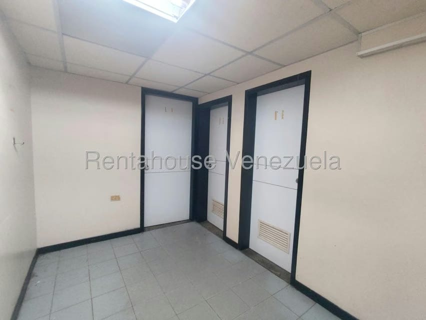 Comercial (Local Comercial) en Venta en Dr Portillo, Zulia - 19