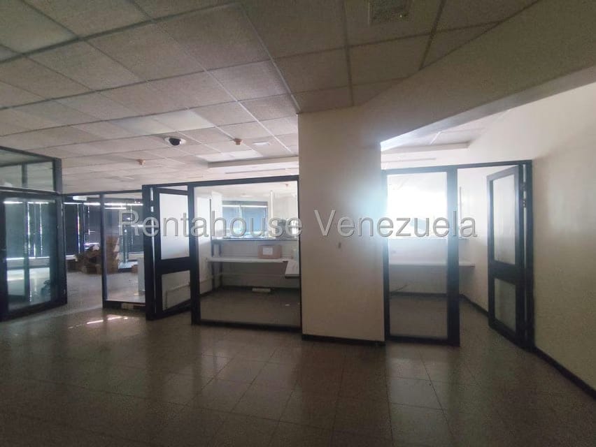 Comercial (Local Comercial) en Venta en Dr Portillo, Zulia - 23