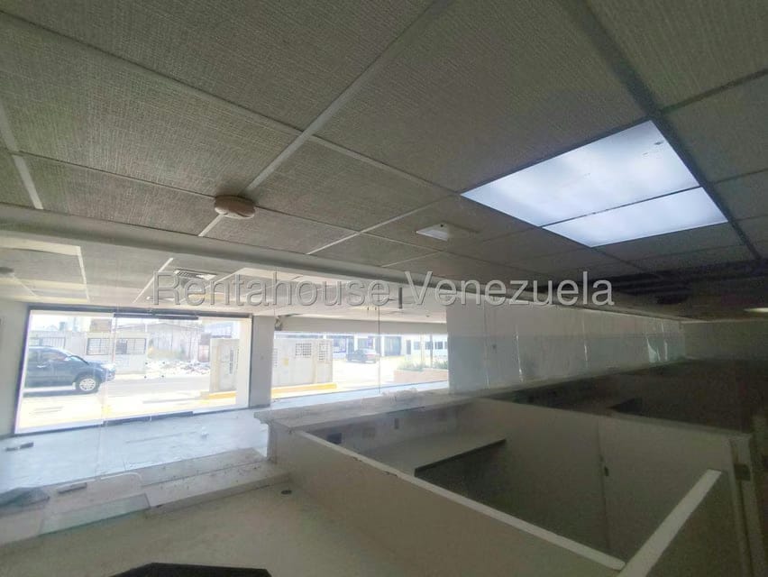 Comercial (Local Comercial) en Venta en Dr Portillo, Zulia - 37