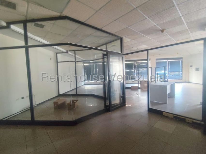 Comercial (Local Comercial) en Venta en Dr Portillo, Zulia - 5
