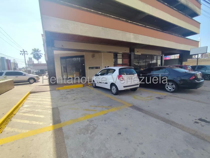 Comercial (Local Comercial) en Venta en Dr Portillo, Zulia - 49