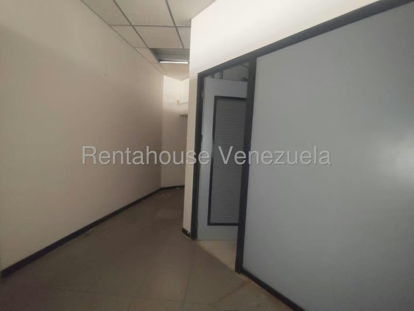 Comercial (Local Comercial) en Venta en Dr Portillo, Zulia - 10