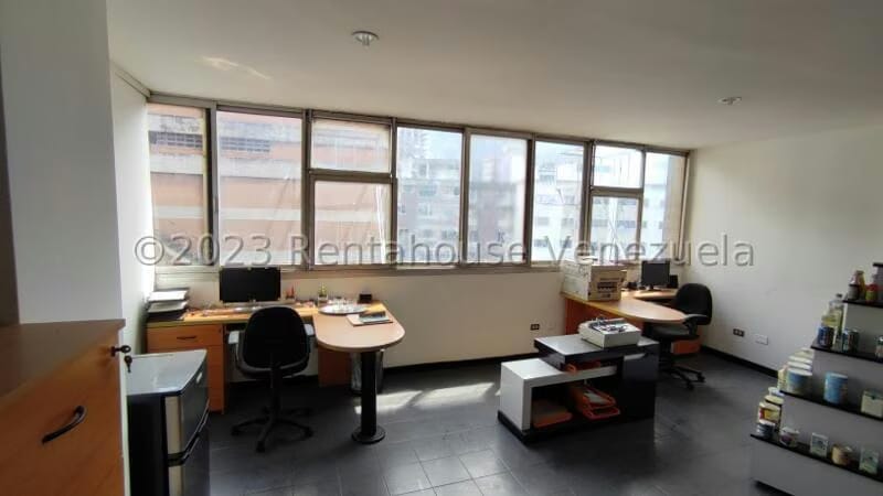 Comercial (Oficina) en Alquiler en Parroquia La Candelaria, Distrito Metropolitano - 17