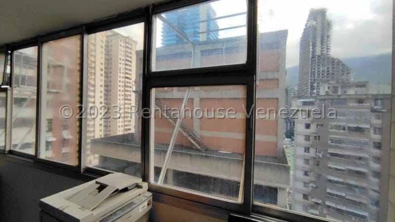 Comercial (Oficina) en Alquiler en Parroquia La Candelaria, Distrito Metropolitano - 18