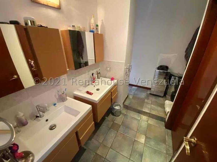 Apartamento (Penthouse) en Venta en Las Esmeraldas, Distrito Metropolitano - 14