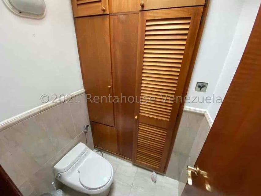 Apartamento (Penthouse) en Venta en Las Esmeraldas, Distrito Metropolitano - 15