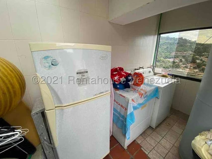 Apartamento (Penthouse) en Venta en Las Esmeraldas, Distrito Metropolitano - 19