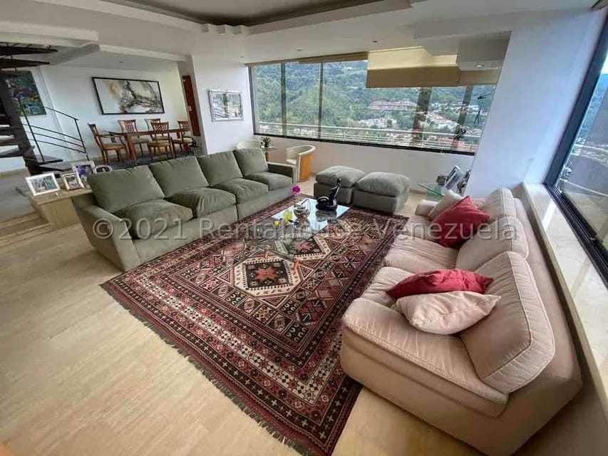 Apartamento (Penthouse) en Venta en Las Esmeraldas, Distrito Metropolitano - 4