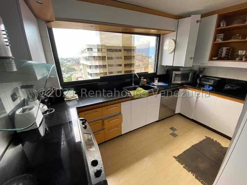 Apartamento (Penthouse) en Venta en Las Esmeraldas, Distrito Metropolitano - 8