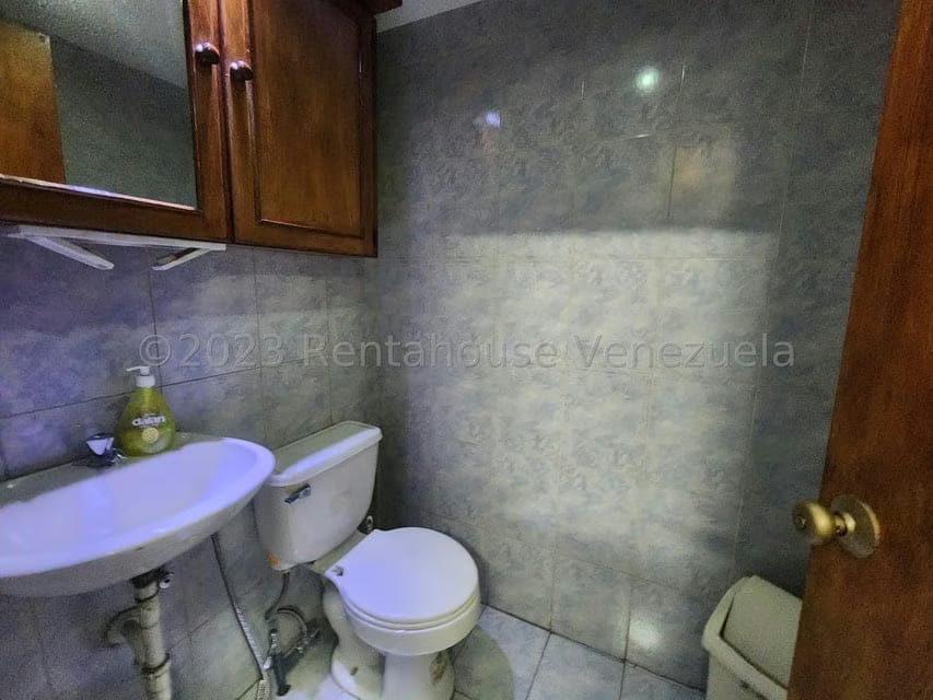 Comercial (Local Comercial) en Venta en Bello Monte, Distrito Metropolitano - 14