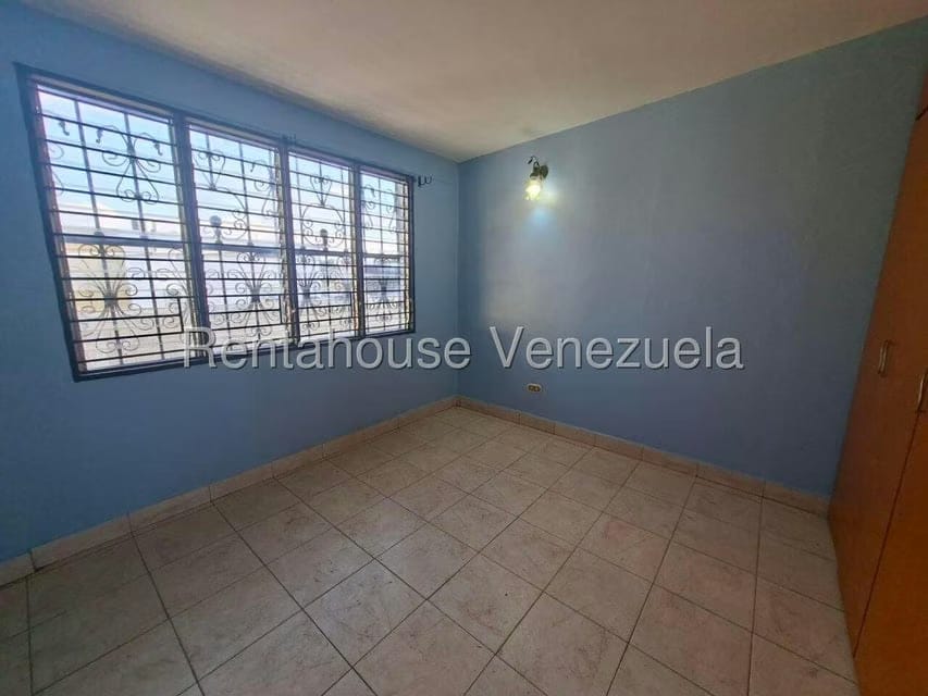 Comercial (Local Comercial) en Alquiler en Centro, Lara - 11