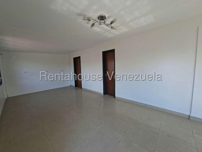 Comercial (Local Comercial) en Alquiler en Centro, Lara - 4