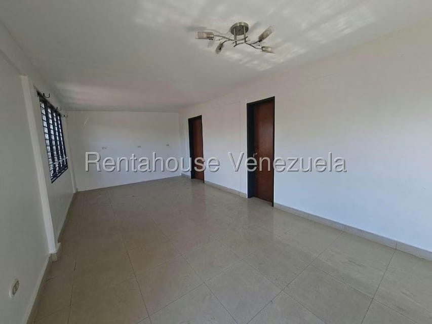 Comercial (Local Comercial) en Alquiler en Centro, Lara - 9