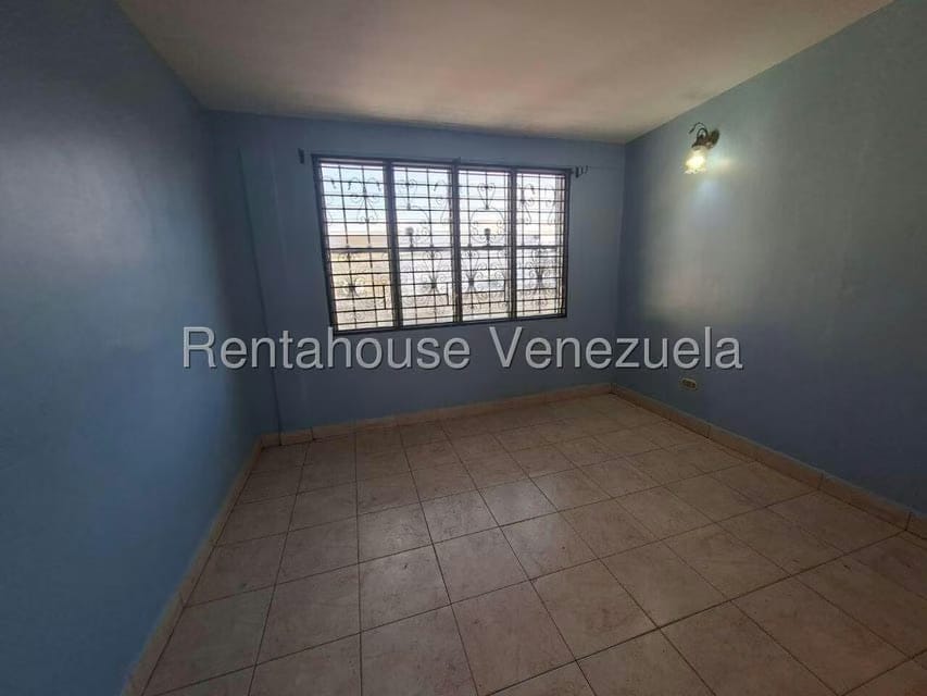 Comercial (Local Comercial) en Alquiler en Centro, Lara - 10